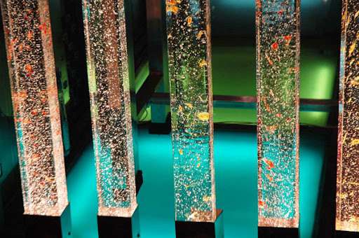 benefits of glass pillar